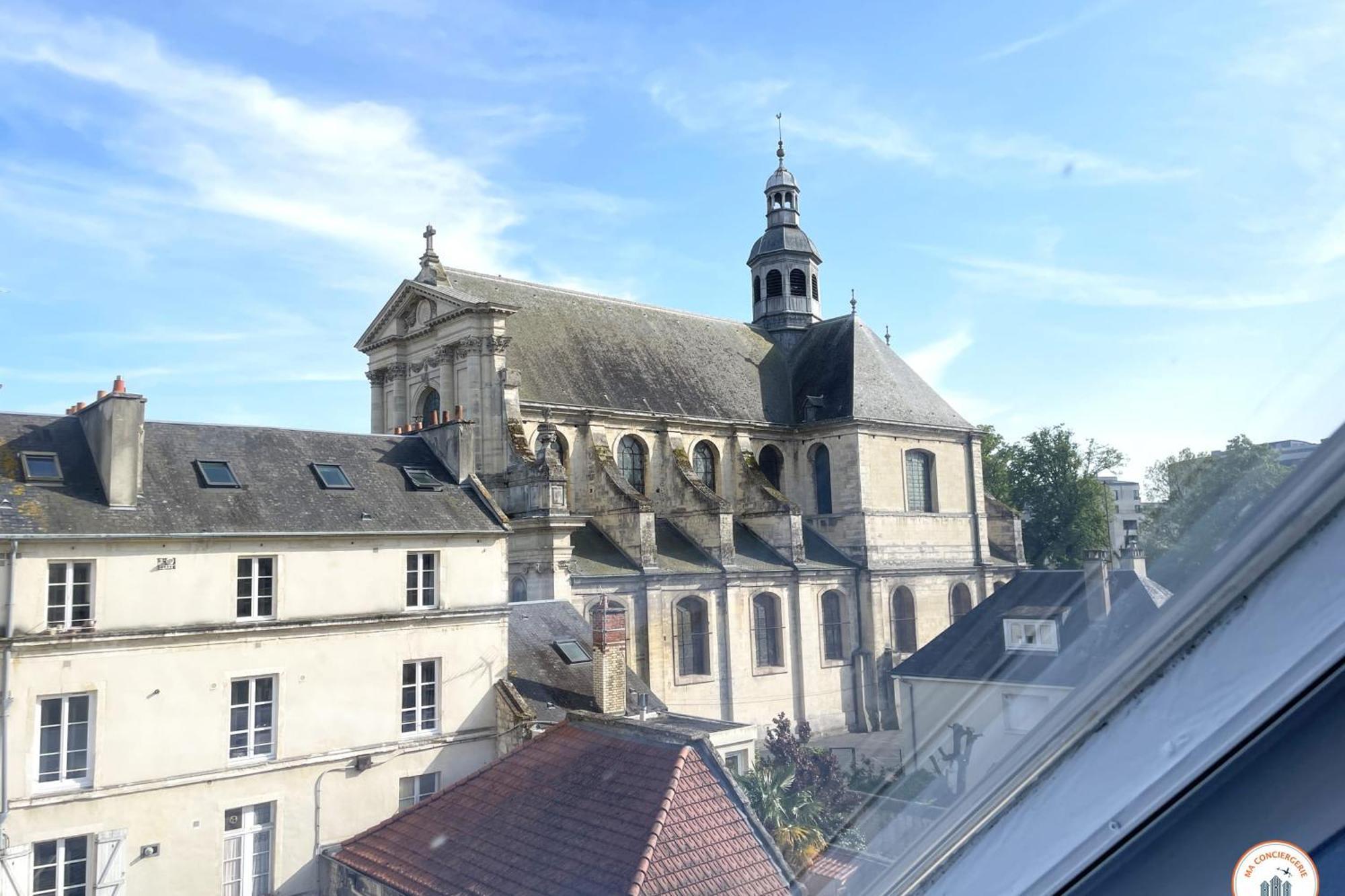 Le St-Laurent - Magnifique Triplex - Calme Caen Ngoại thất bức ảnh